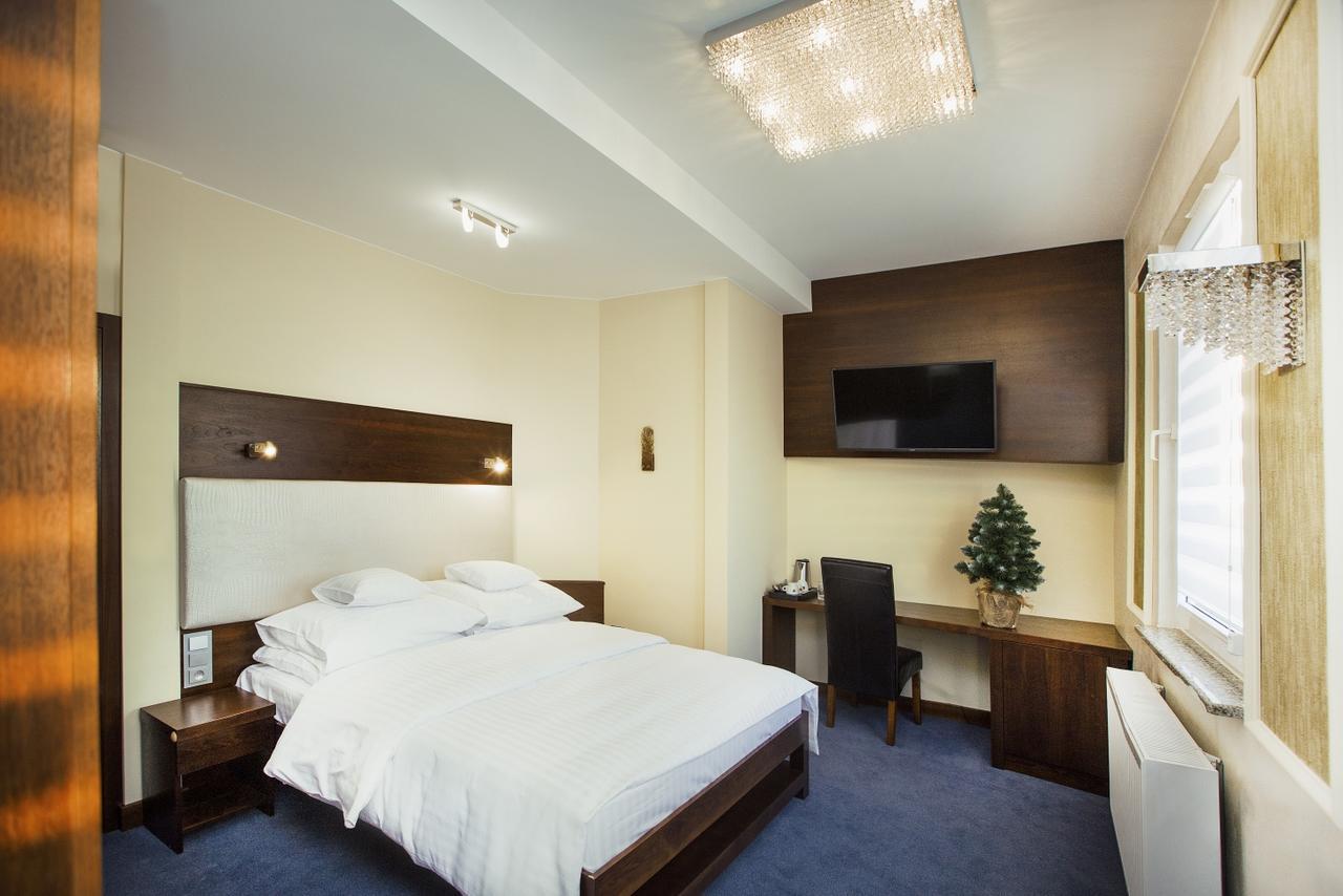 Hotel Inter เบียลานี วร็อคลาฟสเกีย ภายนอก รูปภาพ